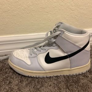 Nike dunk high top kids 7y